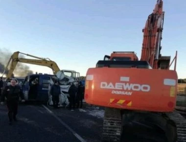 Ιταλία: Χολιγουνιανή ληστεία - Άνοιξαν τεθωρακισμένο βαν με...μπουλντόζες